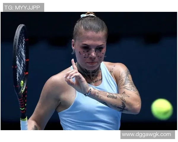 足球明星纹身引发关注失踪孩子的故事令人心痛与反思