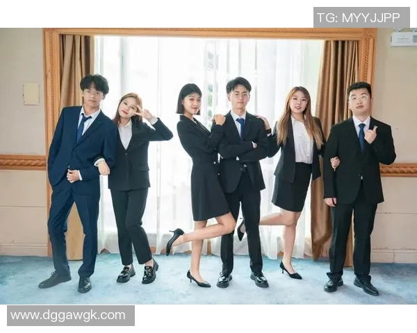 何思雨的成长之路与梦想追寻：从校园到职场的蜕变与坚持