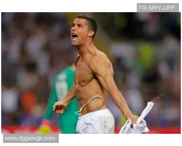 美国前篮球明星欧文斯的传奇生涯与对篮球的深远影响